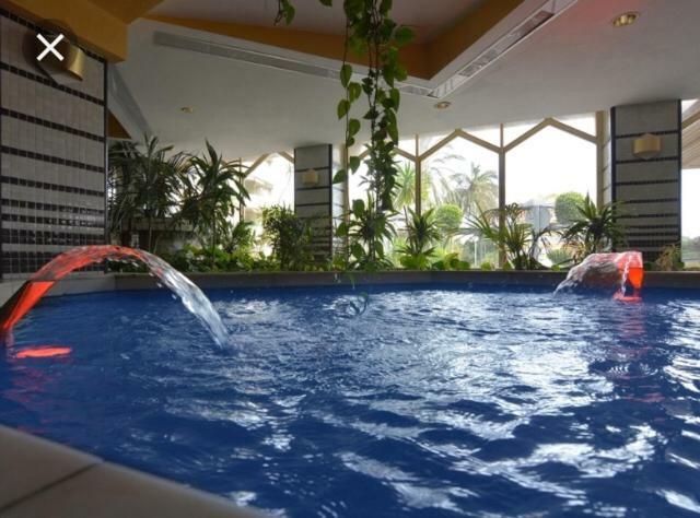 Benalbeach Jr Suite Málaga Dış mekan fotoğraf