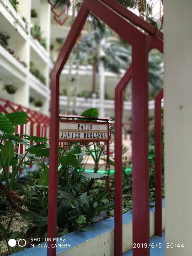 Benalbeach Jr Suite Málaga Dış mekan fotoğraf