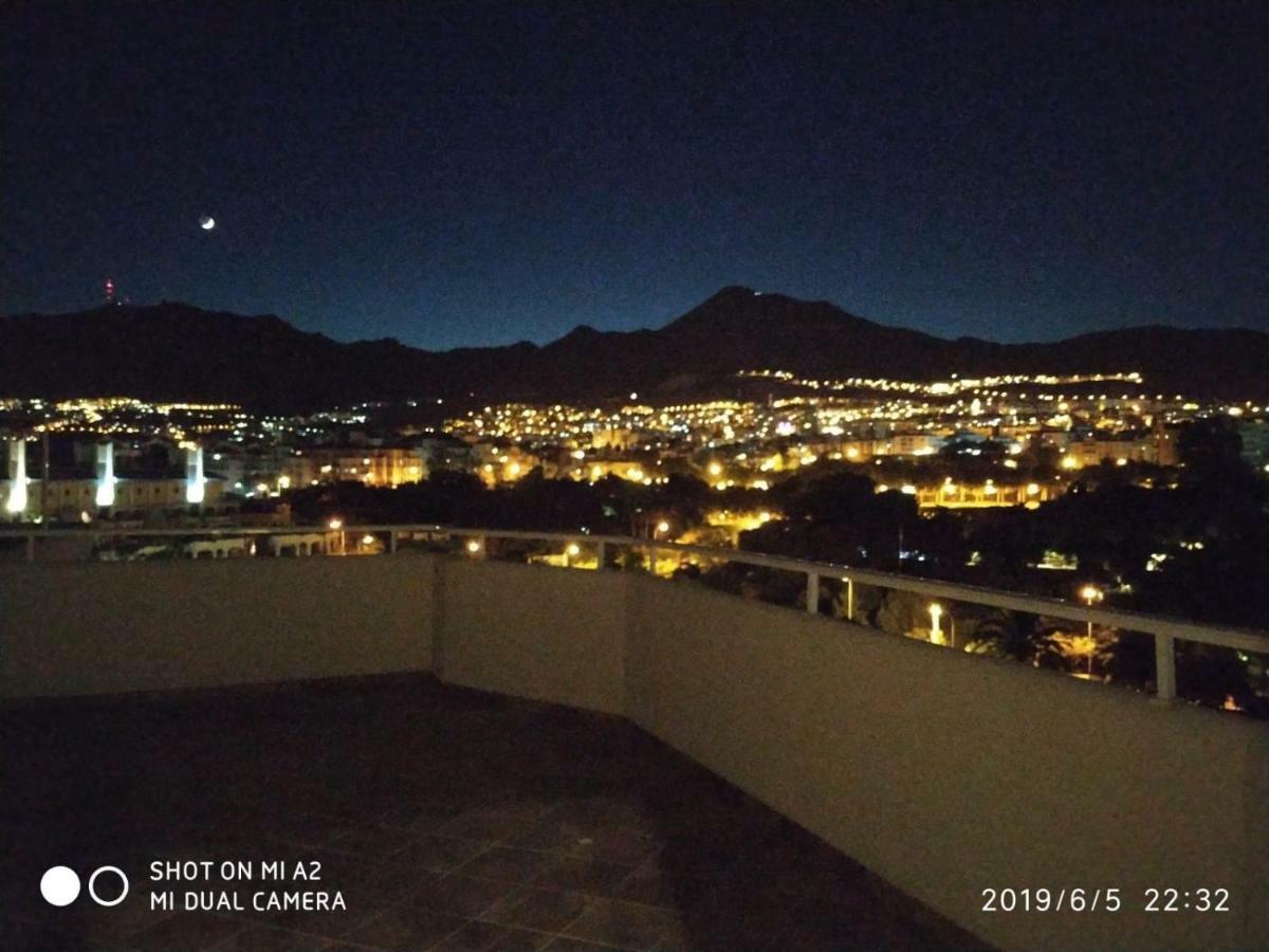 Benalbeach Jr Suite Málaga Dış mekan fotoğraf
