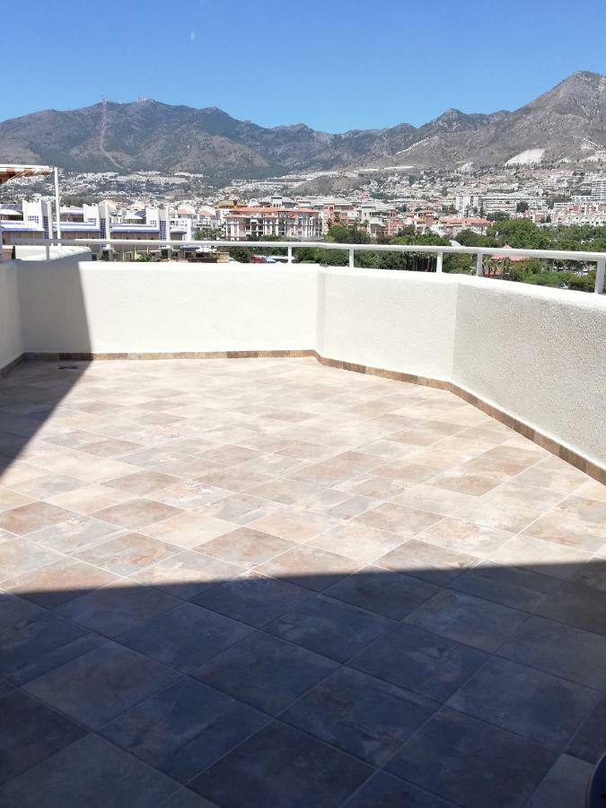 Benalbeach Jr Suite Málaga Dış mekan fotoğraf