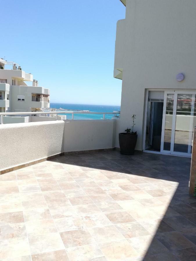 Benalbeach Jr Suite Málaga Dış mekan fotoğraf