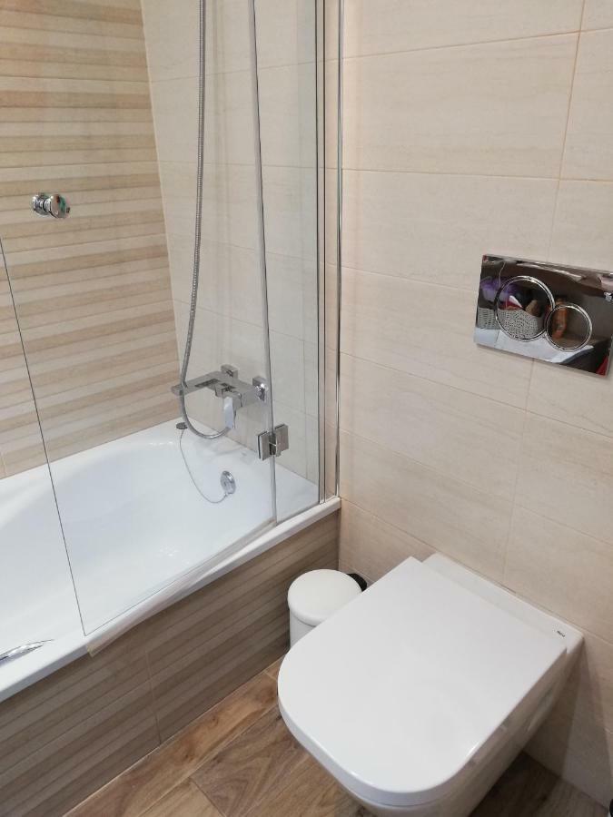 Benalbeach Jr Suite Málaga Dış mekan fotoğraf